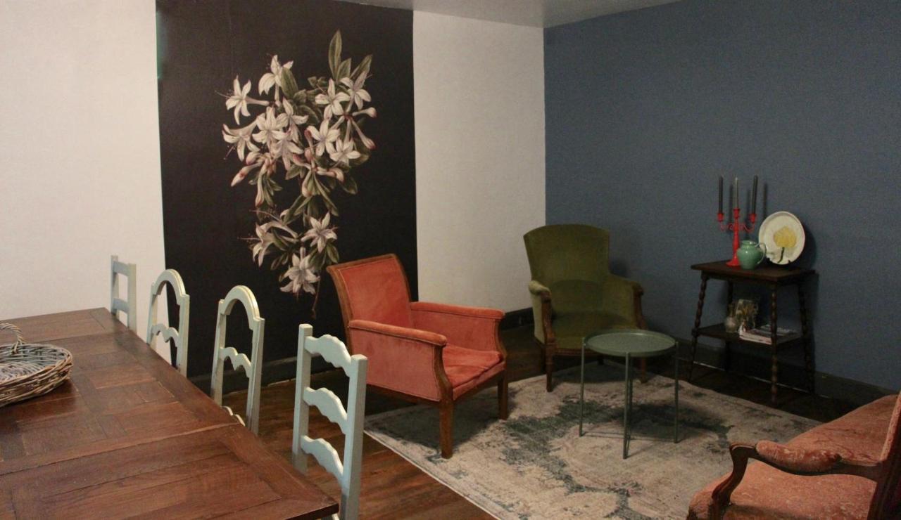Grange Bleuet Bed and Breakfast Aubeterre-sur-Dronne Exteriör bild
